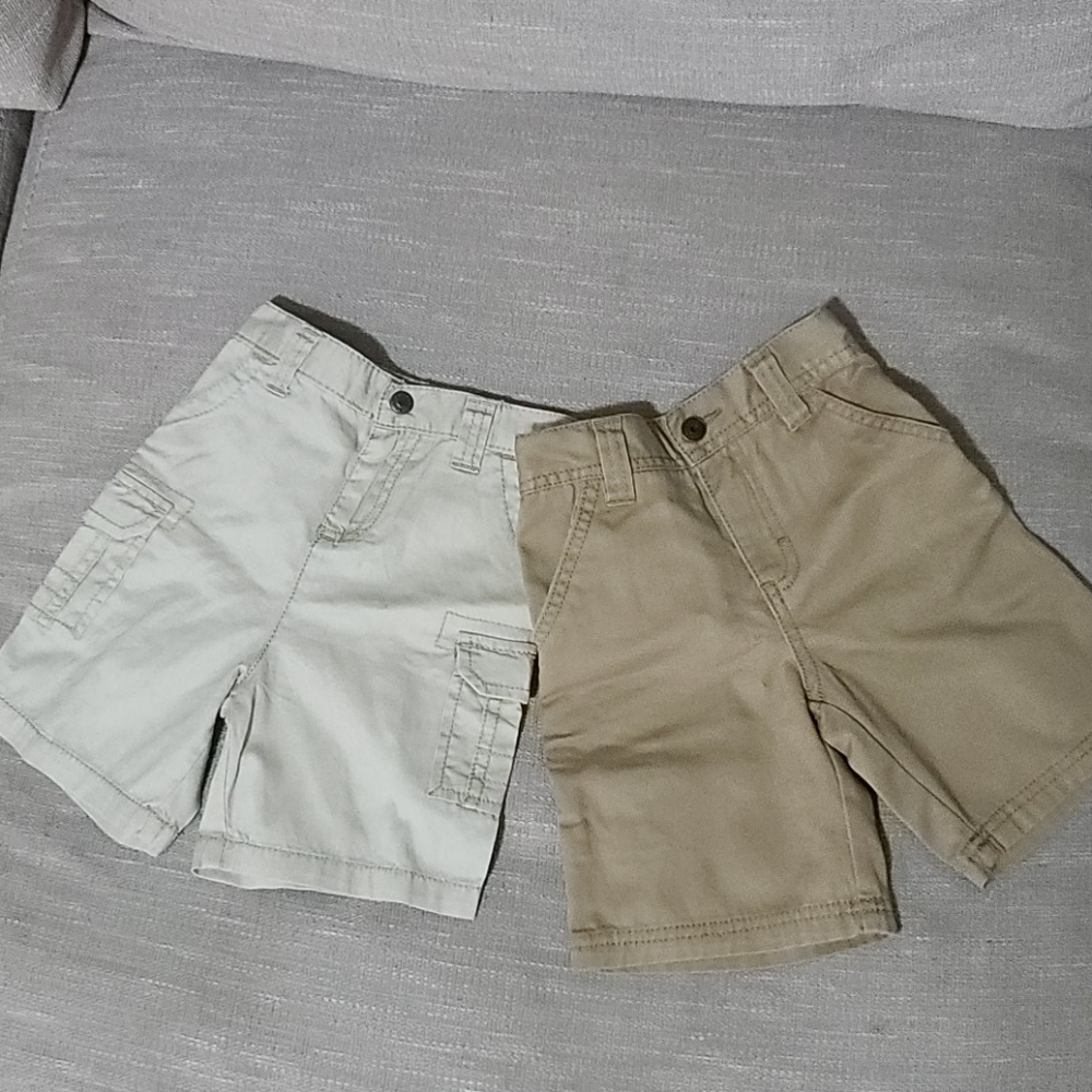 2 pairs of cargo shorts 18 months NWT